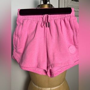 Gilly Hicks xxs pink knit shorts with pockets